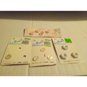 Flower Shaped Pink White Buttons Mixed Lot, 4 Cards Le Bouton